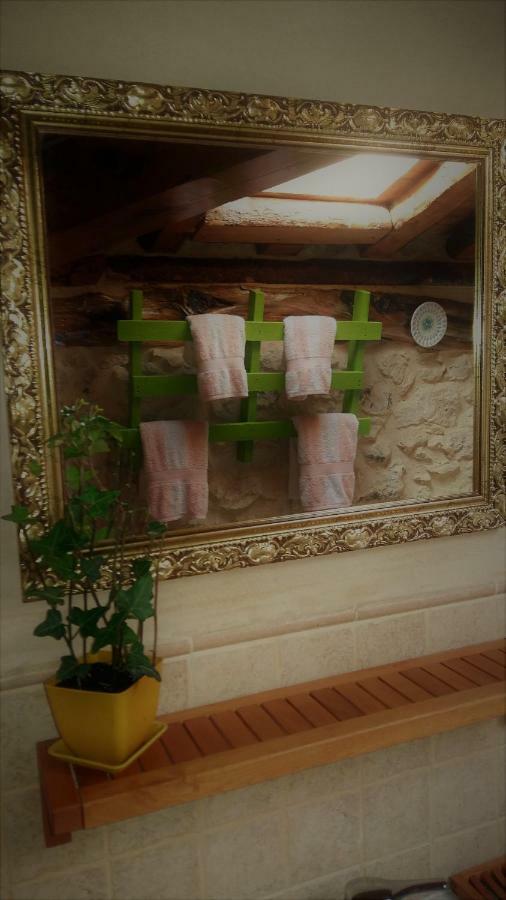 Casa Rural Calle Real Bed & Breakfast Torremocha de Ayllon Ngoại thất bức ảnh